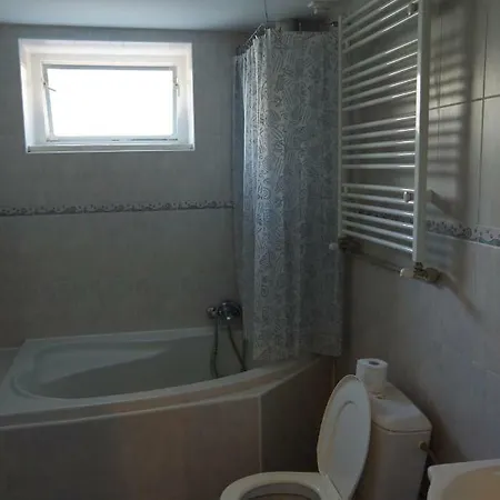 Cajakova Apartament *